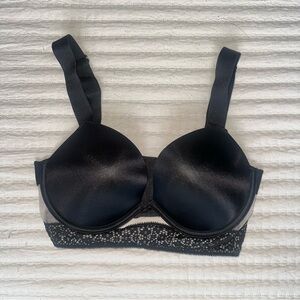 Victoria’s Secret Very Sexy Push Up Bra